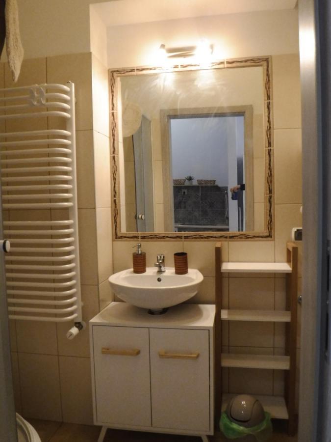 Appartamento Ayla Flat Cracovia Esterno foto